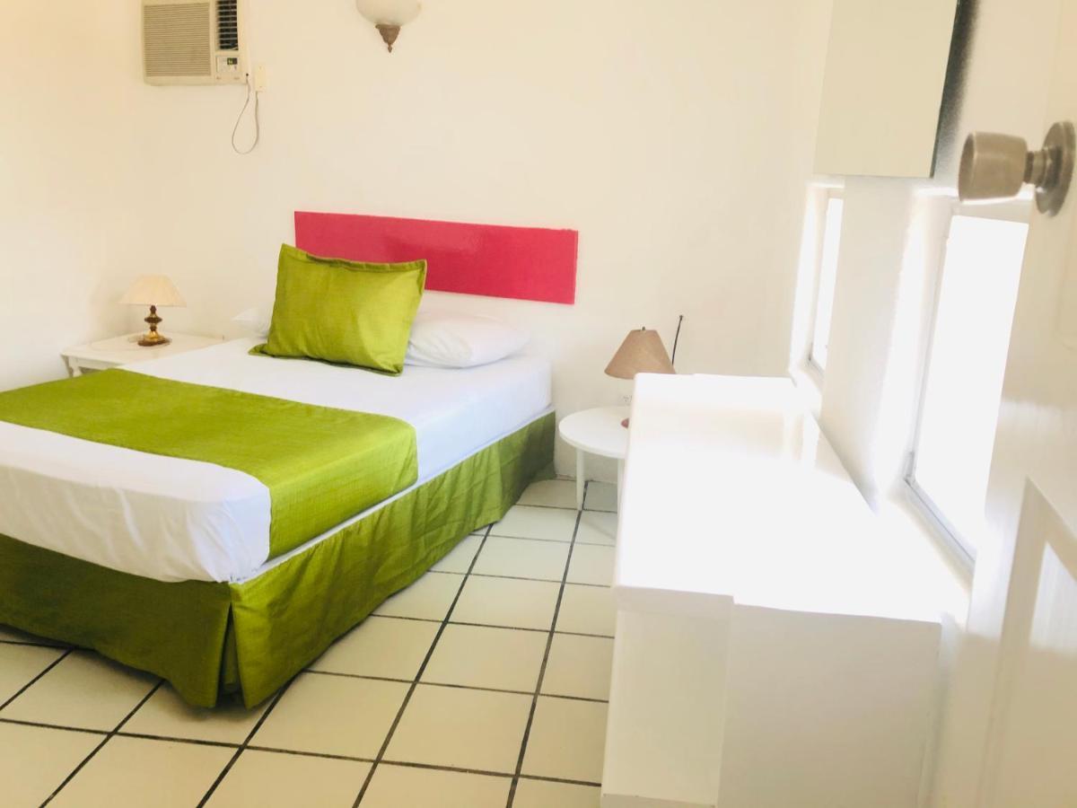 Casa Mexicana La Reyna Manzanillo Extérieur photo